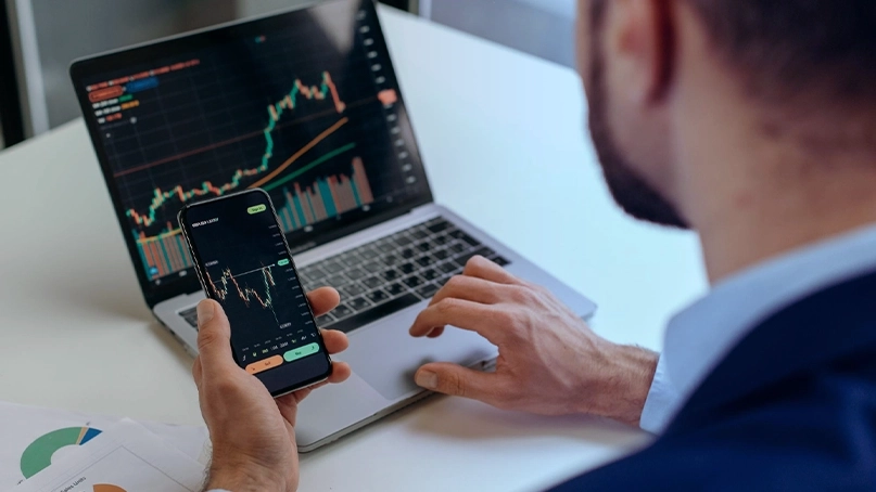 Rheinstavix KI-Handelsdashboard